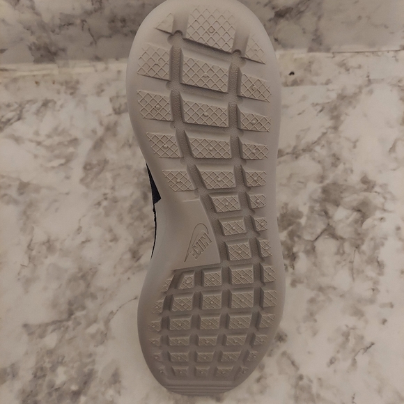 Pre-owned 2016 nike roshe two hi flyknit - Picture 9 of 12